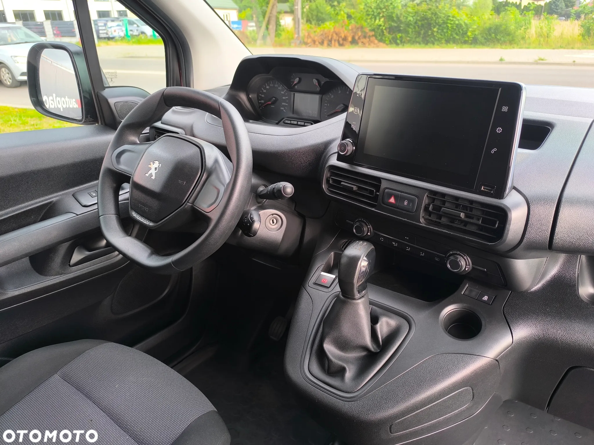 Peugeot Partner - 13