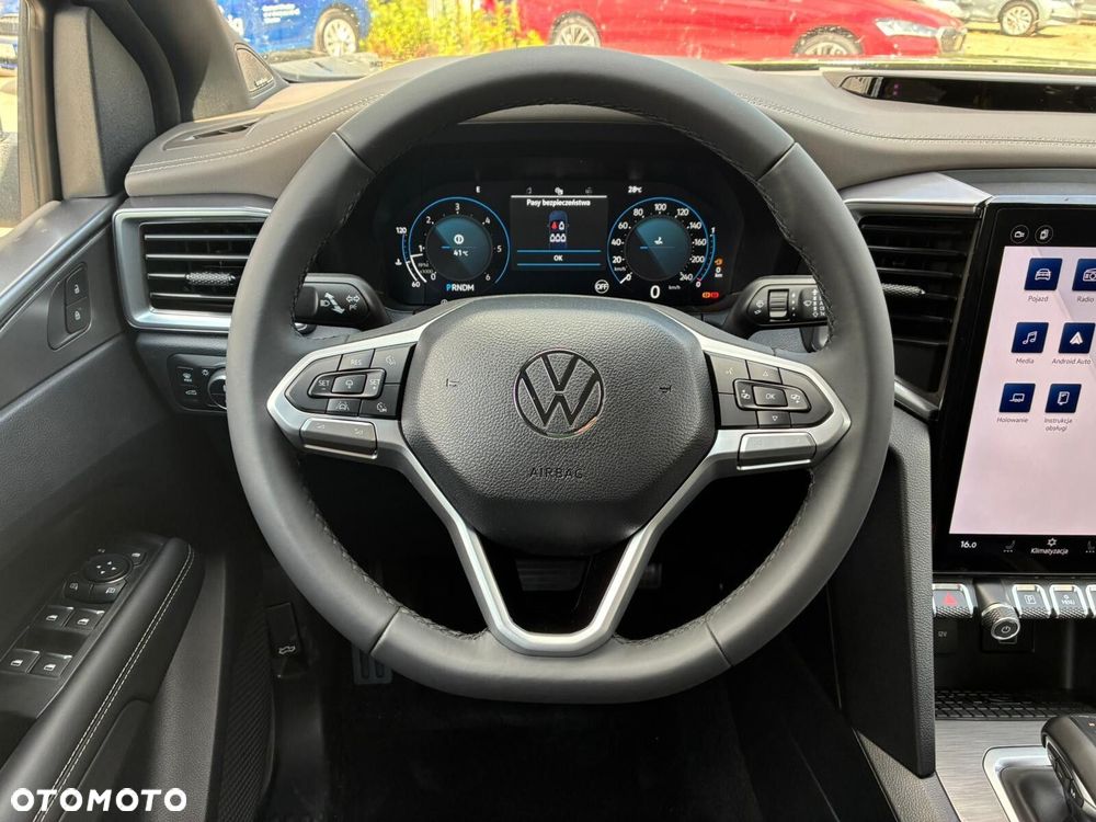 Volkswagen Amarok - 17