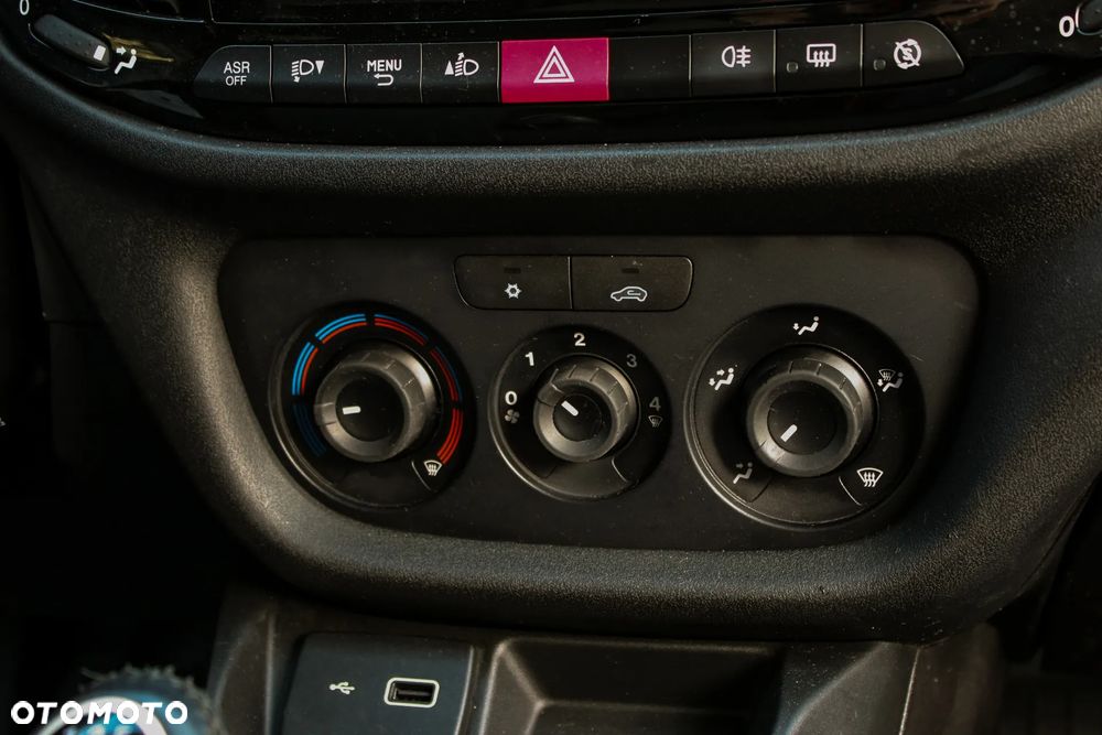 Fiat Doblo - 28