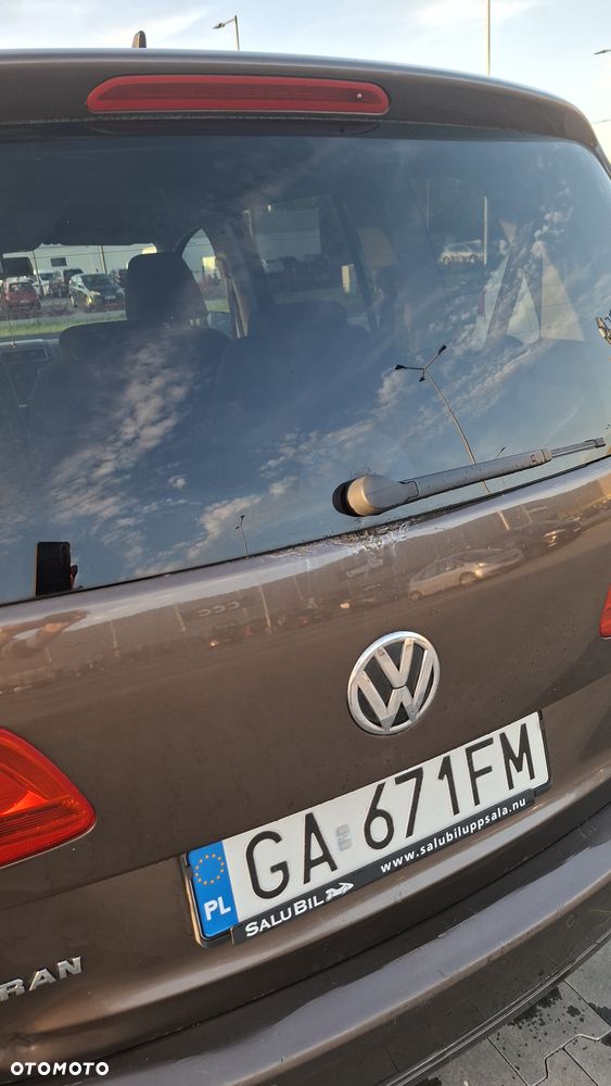 Volkswagen Touran - 9