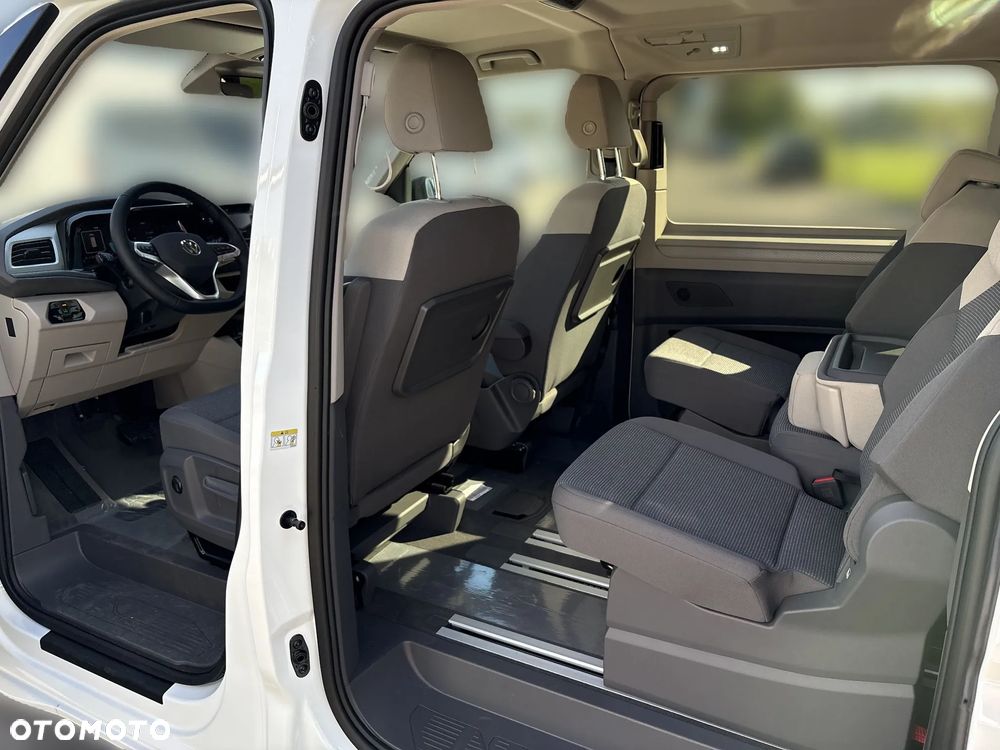 Volkswagen Multivan - 18
