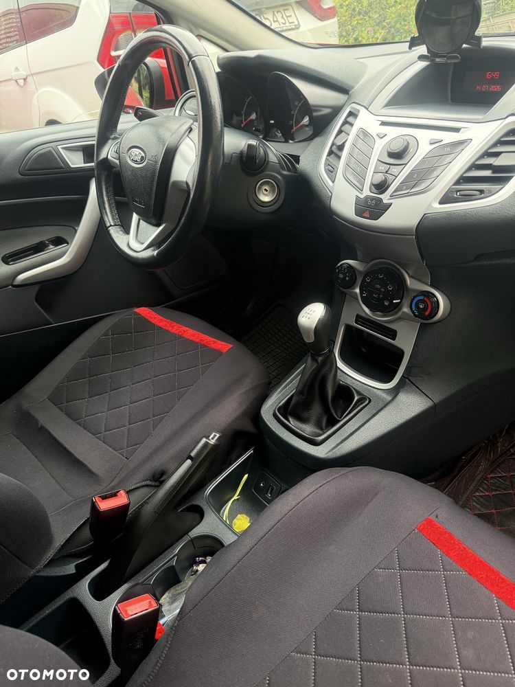 Ford Fiesta - 4