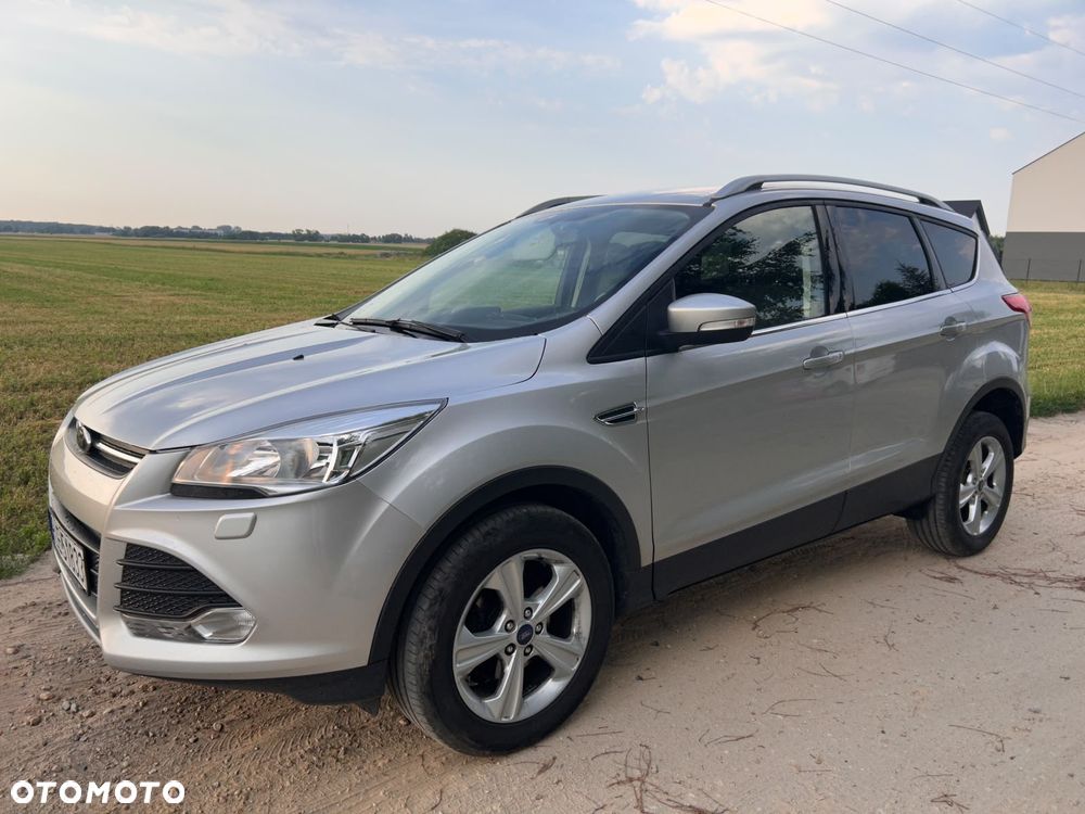 Ford Kuga - 4