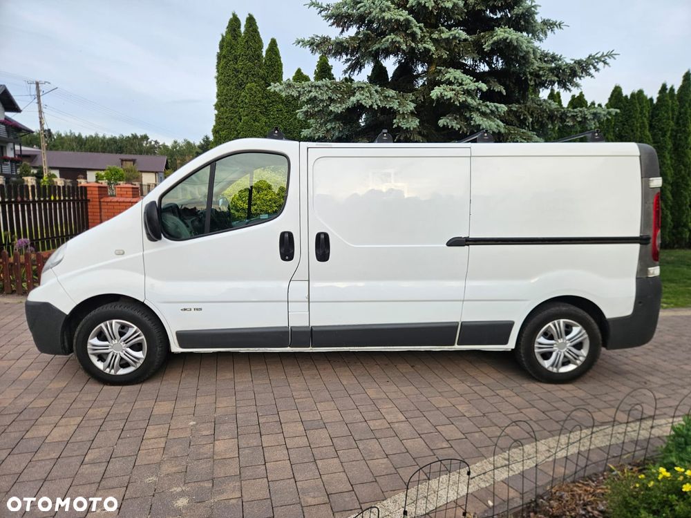 Renault Trafic - 2
