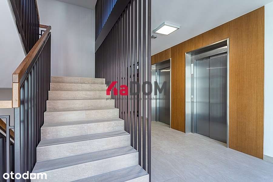 Studio - Port Praski - ul. Sierakowskiego 4