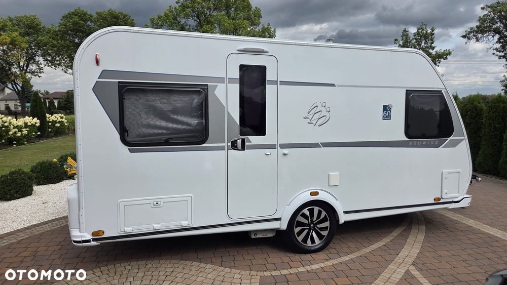 KNAUS SÜDWIND 450 FU 60 YEARS - 3