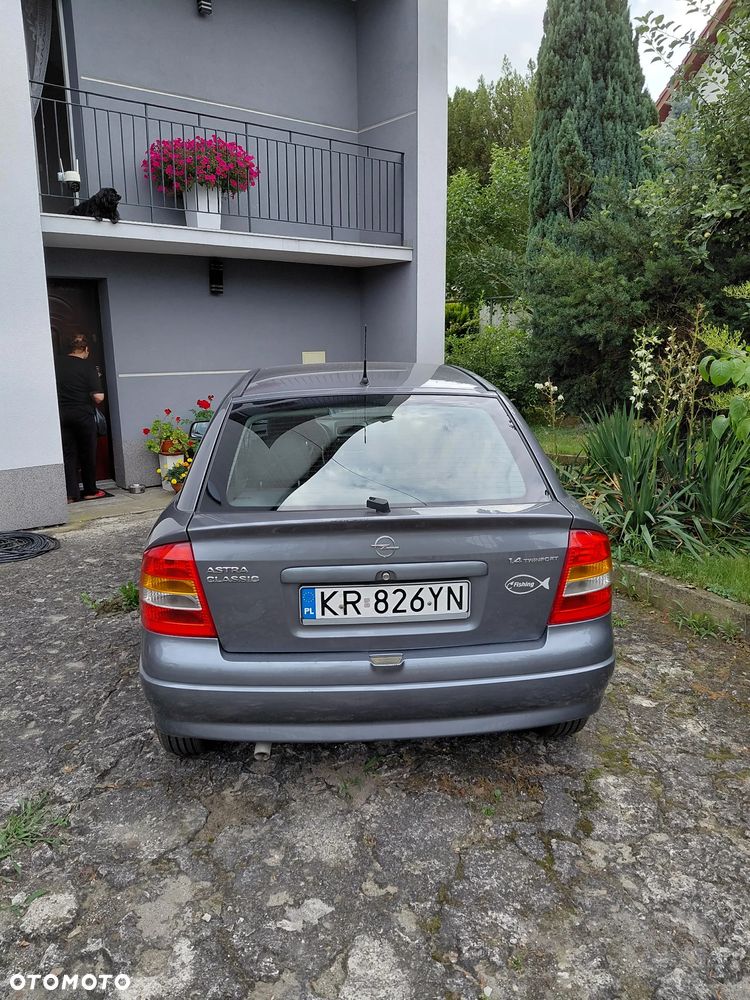 Opel Astra - 7