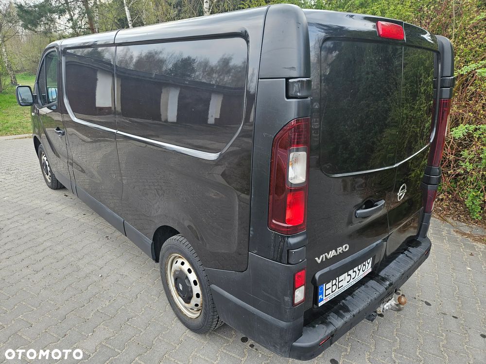Opel Vivaro - 2