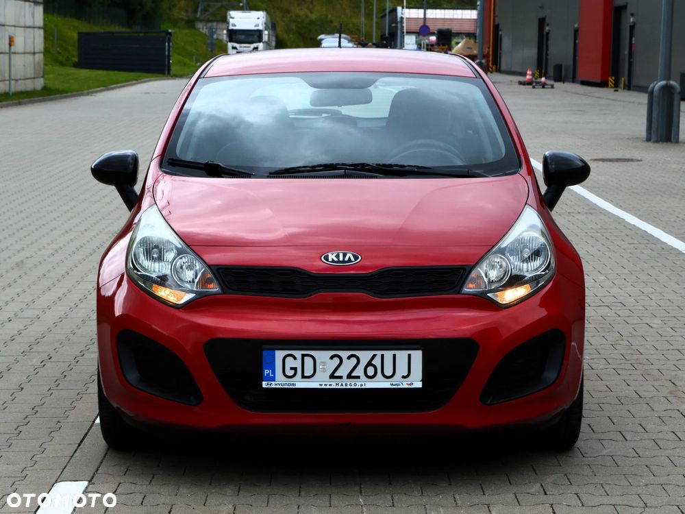 Kia Rio 1.2 L - 34