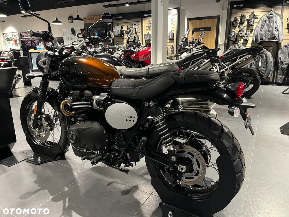 Triumph Street Scrambler - 9