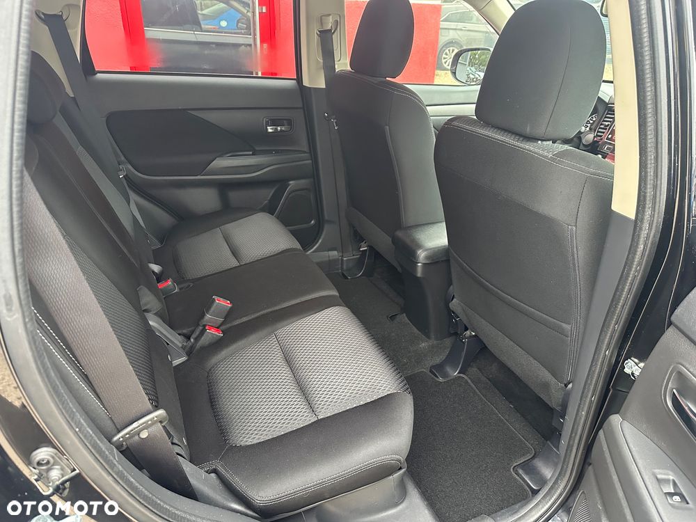 Mitsubishi Outlander 2.0 2WD Edition - 23