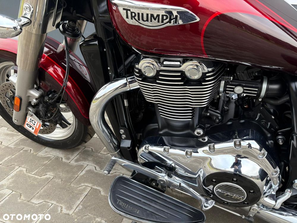 Triumph Thunderbird - 17