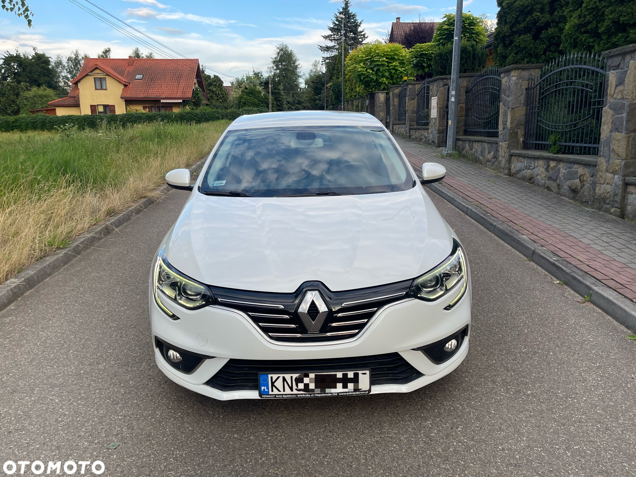 Renault Megane 1.2 Energy TCe Intens EDC - 2