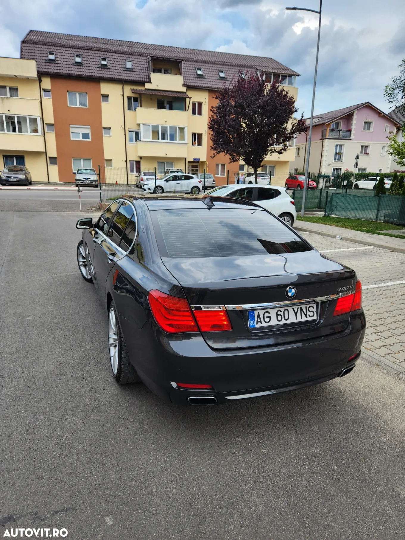 BMW Seria 7 740d xDrive - 5