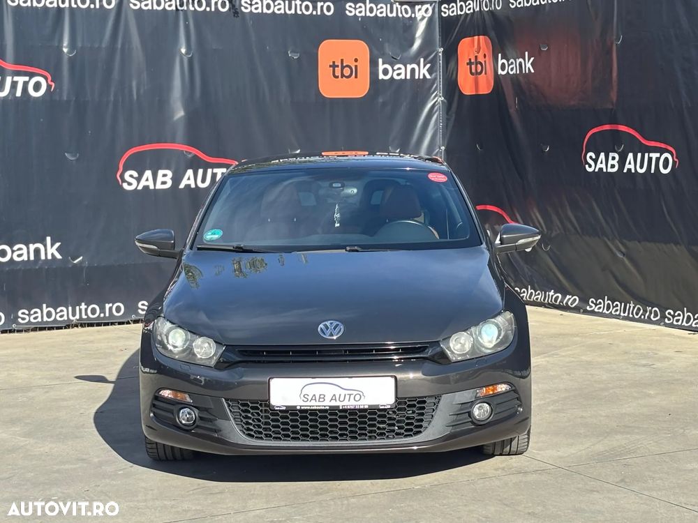 Volkswagen Scirocco 2.0 TDI DSG Edition - 2