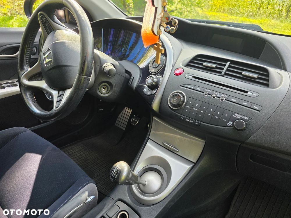 Honda Civic 1.8 Comfort - 10