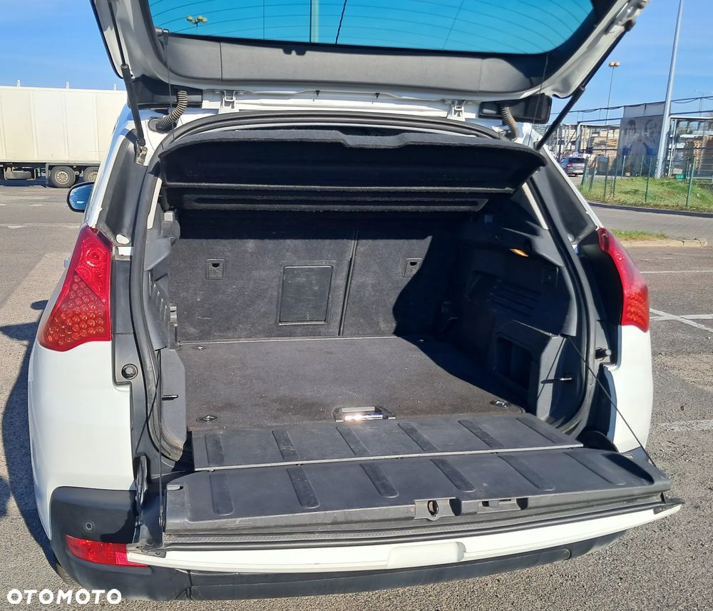 Peugeot 3008 e-HDi 115 ETG6 Stop&Start Business-Line - 5
