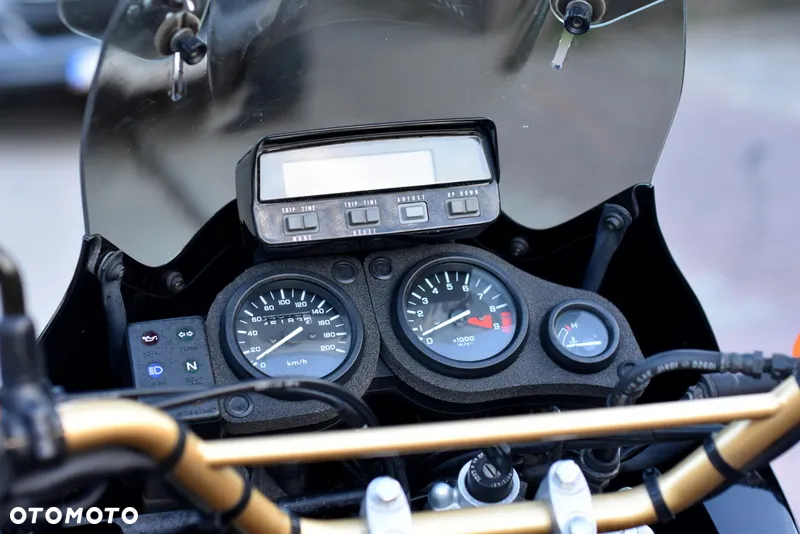 Honda XRV - 27