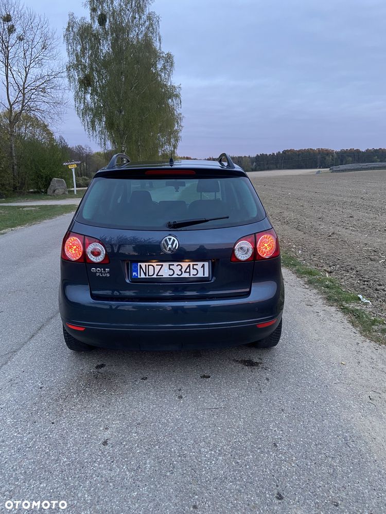 Volkswagen Golf Plus 1.9 TDI DPF United - 9