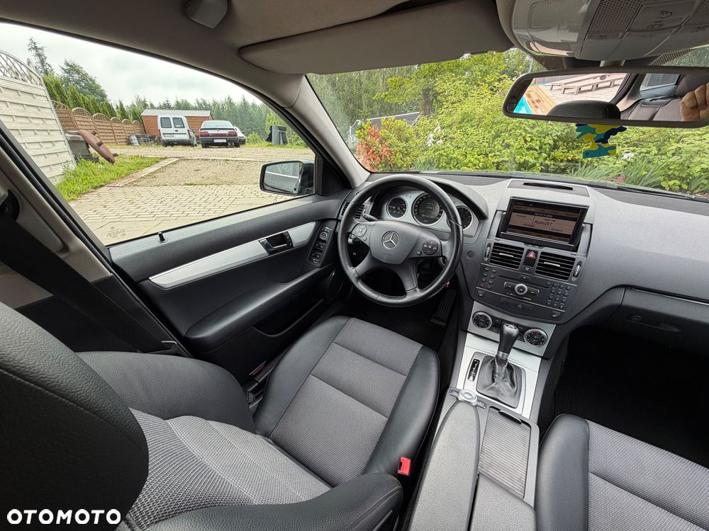 Mercedes-Benz Klasa C 180 Kompressor Automatik BlueEFFICIENCY Avantgarde - 16