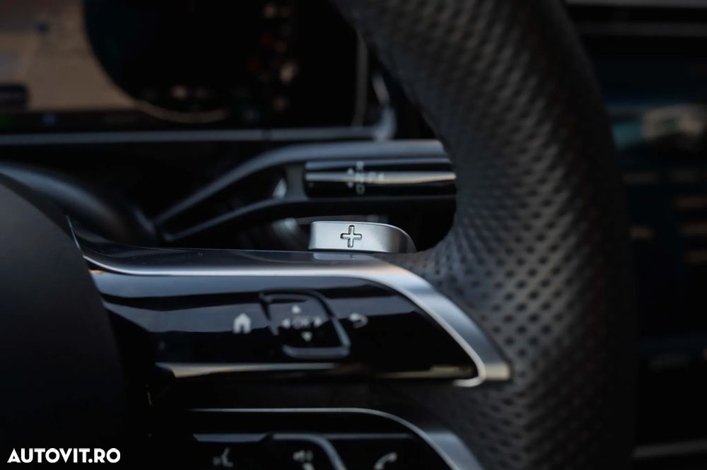 Mercedes-Benz E - 24