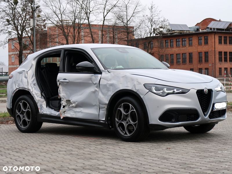 Alfa Romeo Stelvio 2.0 Turbo Sprint Q4 - 7