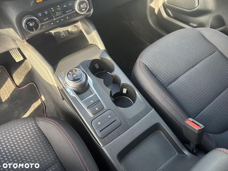 Ford Kuga - 14