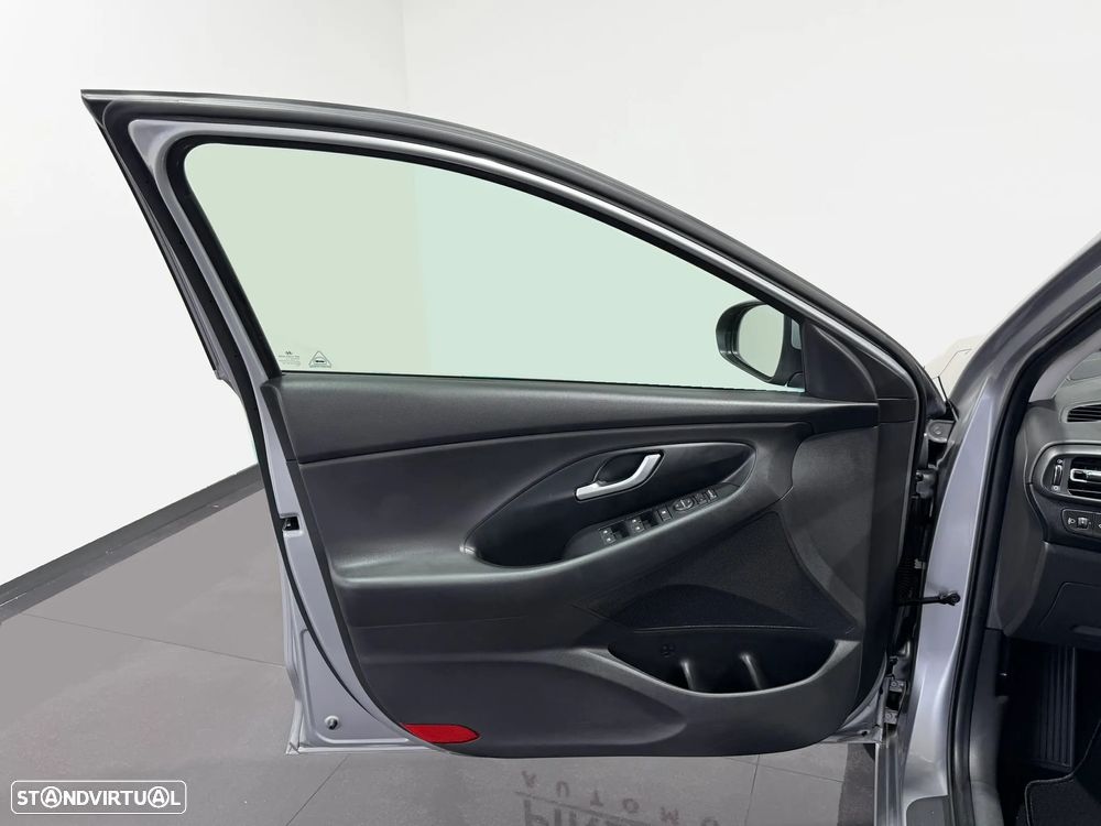 Hyundai i30 SW 1.6 CRDi Style Plus - 17