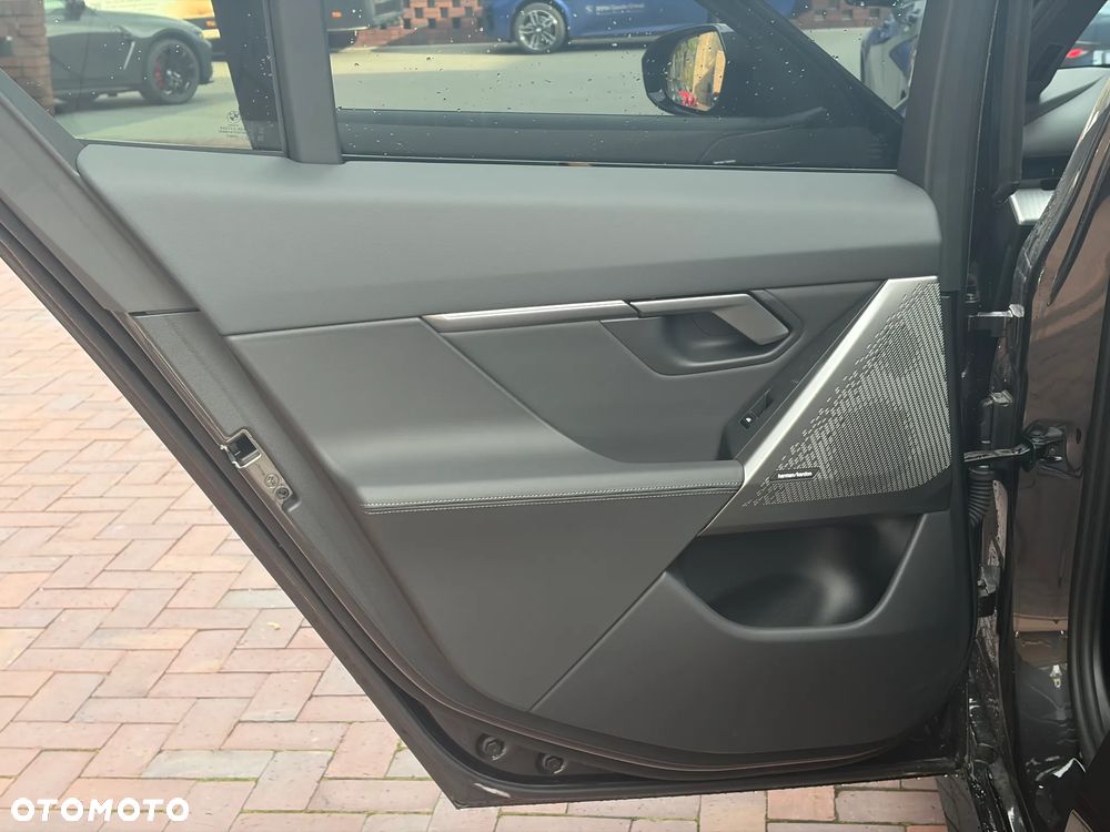 BMW Seria 5 520d xDrive mHEV - 20