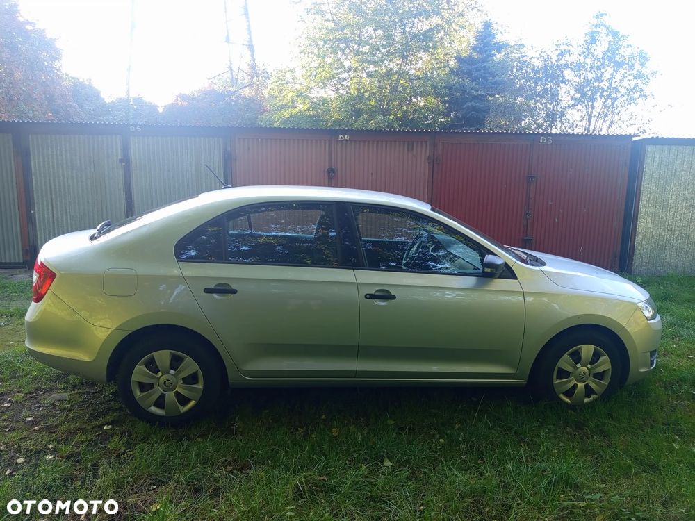 Skoda RAPID 1.2 TSI Ambition - 3