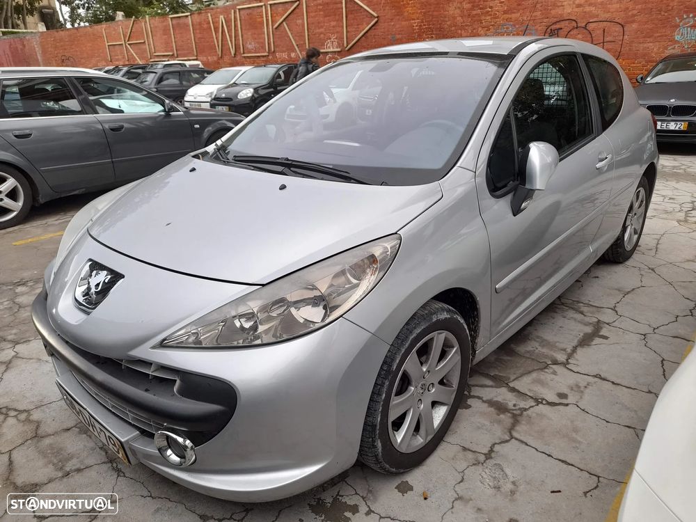 Peugeot 207 1.6 HDi Sport - 2