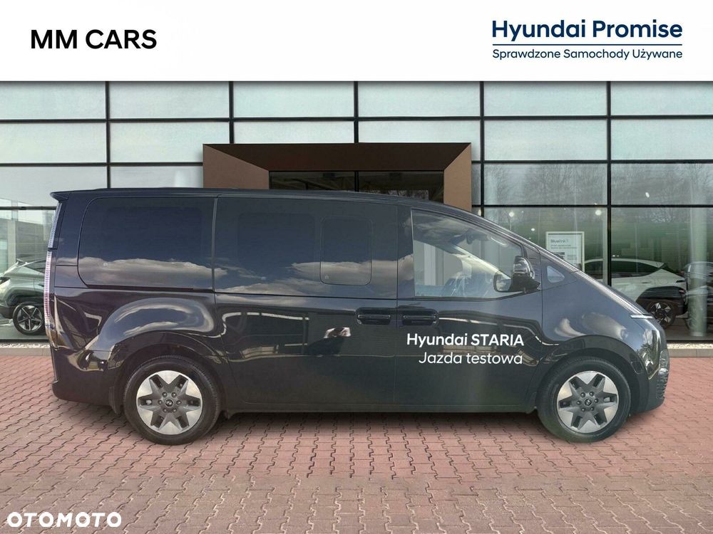Hyundai Staria - 6