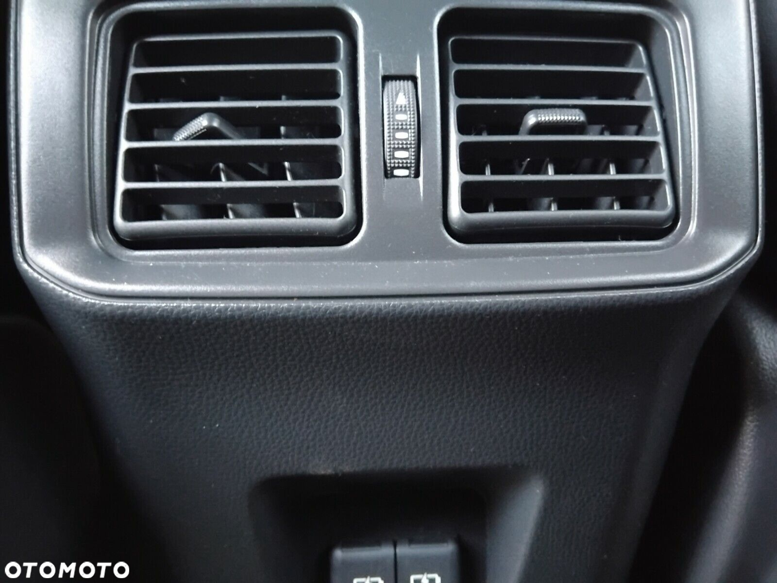 Suzuki Across - 12