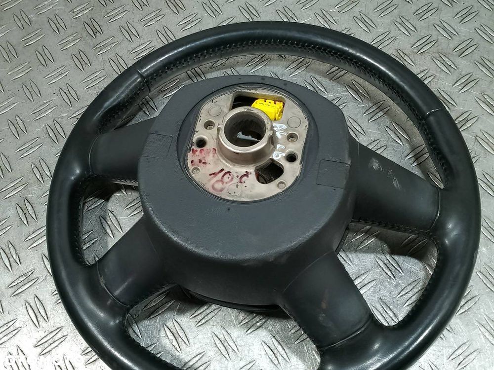 KIEROWNICA Z PODUSZKĄ AUDI A6 C6 - 4