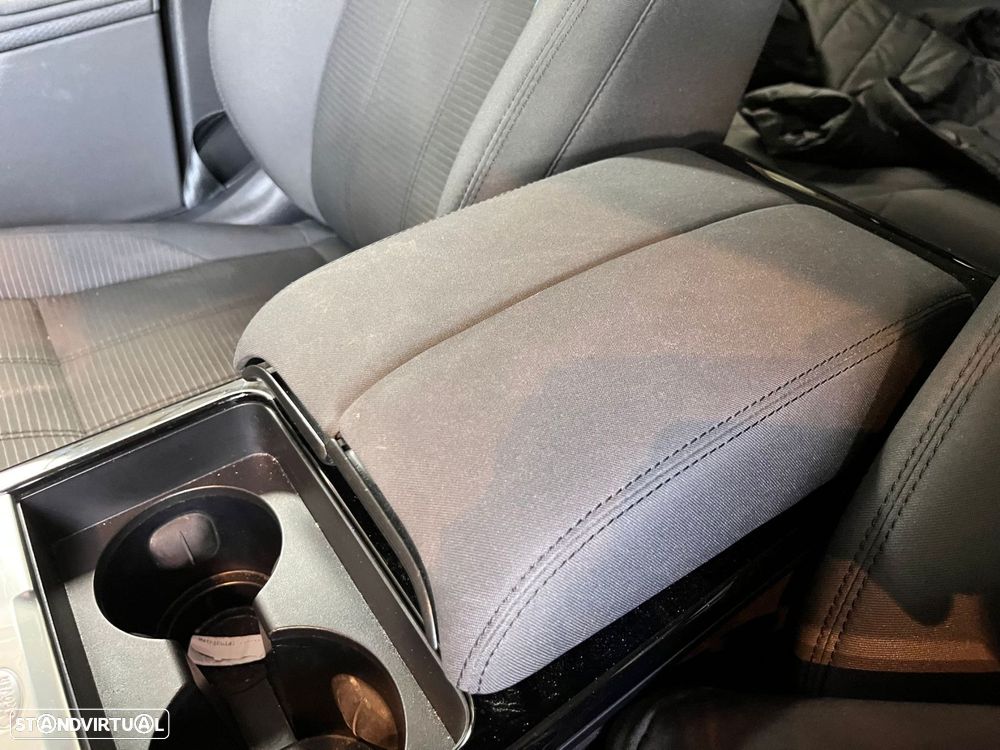 Land Rover Range Rover Evoque - 44