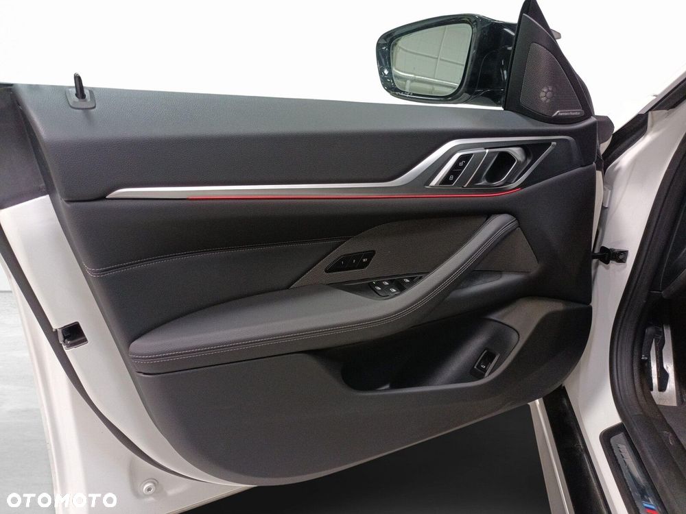 BMW Seria 4 M440i xDrive mHEV sport - 12