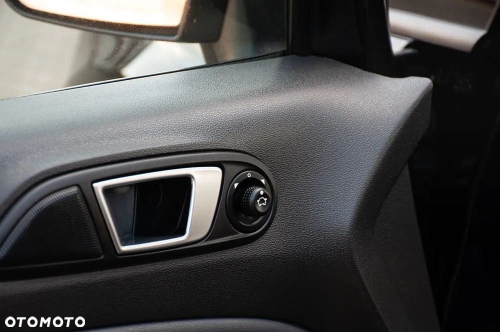 Ford EcoSport 1.0 EcoBoost TITANIUM - 39