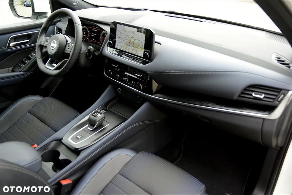 Nissan Qashqai 1.3 DIG-T MHEV Xtronic Tekna - 27