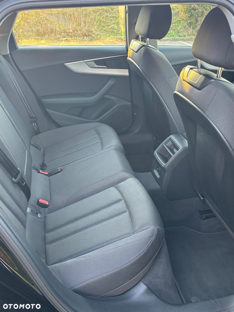 Audi A4 Avant 1.4 TFSI S tronic - 6