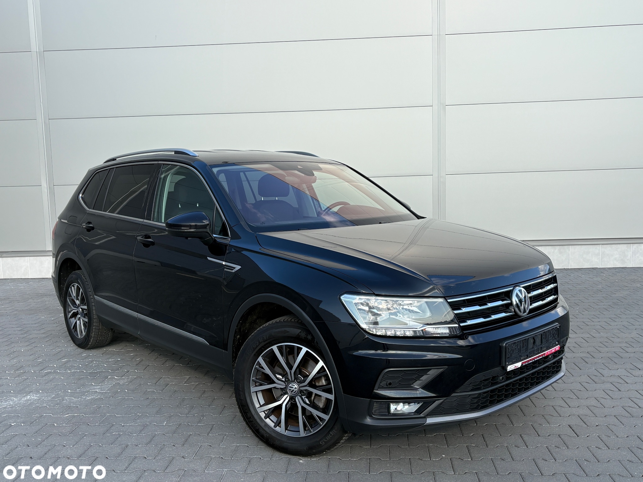 Volkswagen Tiguan Allspace 1.5 TSI OPF DSG Comfortline - 4