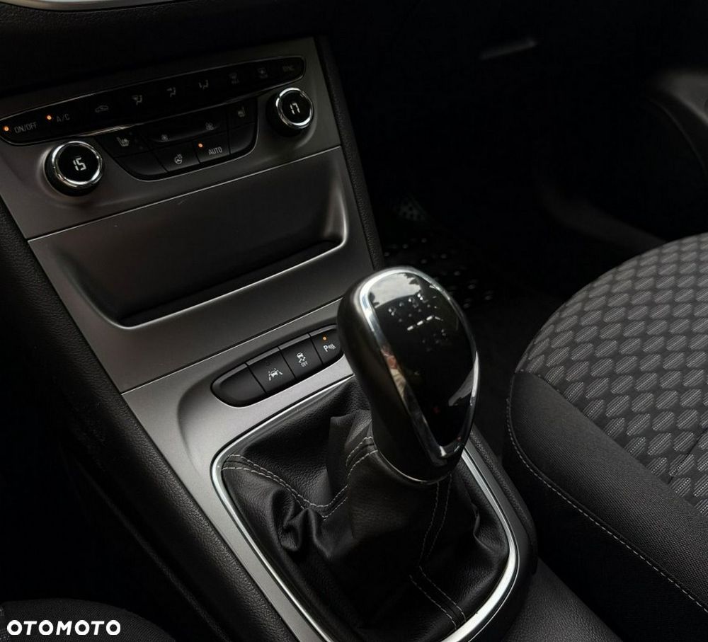 Opel Astra - 18