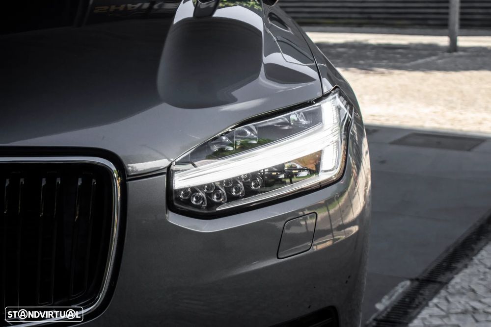 Volvo XC 90 T8 AWD Twin Engine Geartronic Momentum - 8