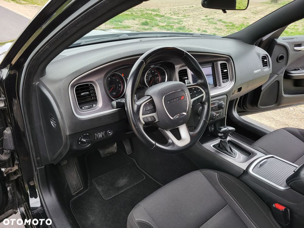 Dodge Charger 3.6 GT - 38