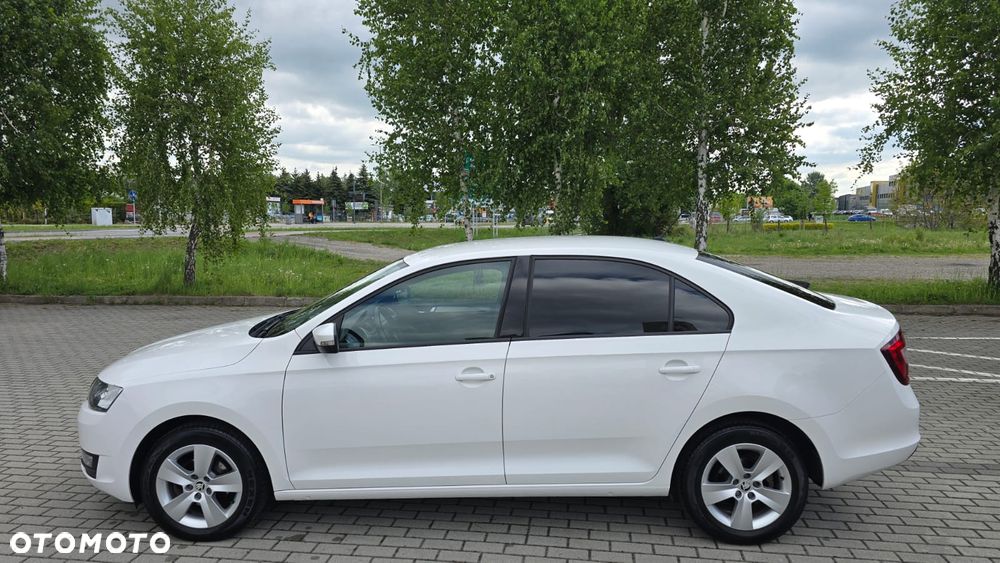 Skoda RAPID 1.0 TSI Ambition - 11