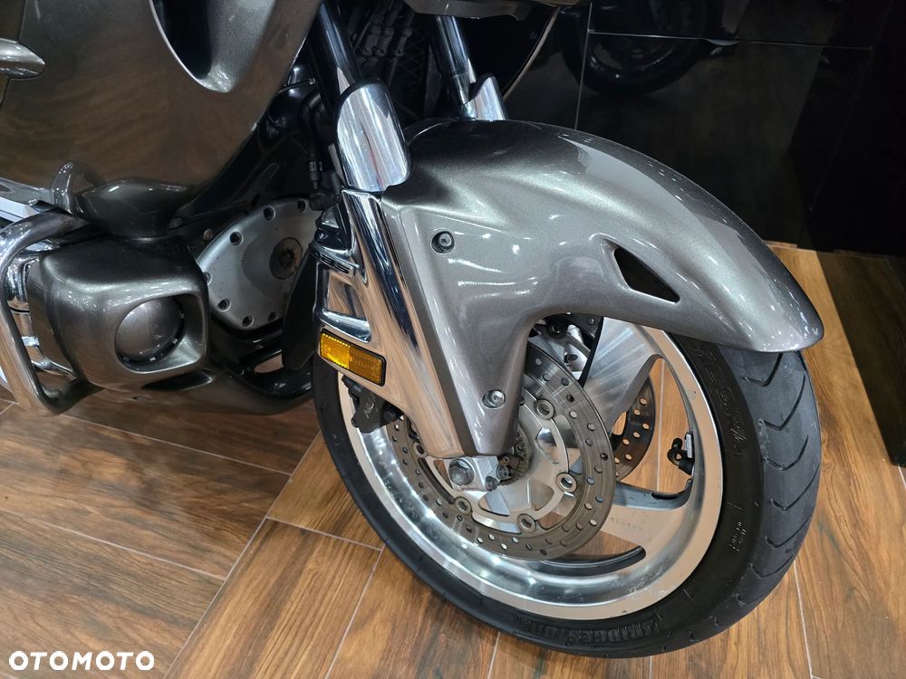 Honda GL - 20
