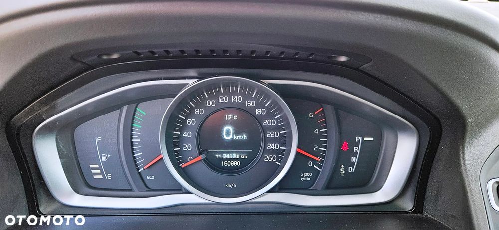 Volvo XC 60 D4 Geartronic Momentum - 28