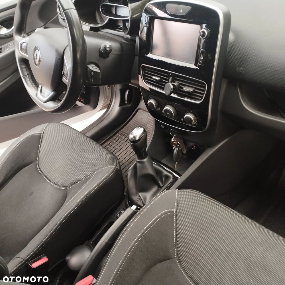 Renault Clio 0.9 TCe Alize EU6 - 7