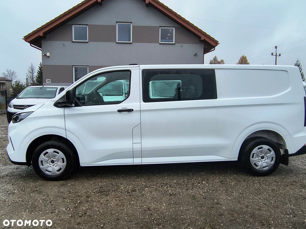Ford TRANSIT CUSTOM L2h1 Doka 6 osób 5.tys.km - 6