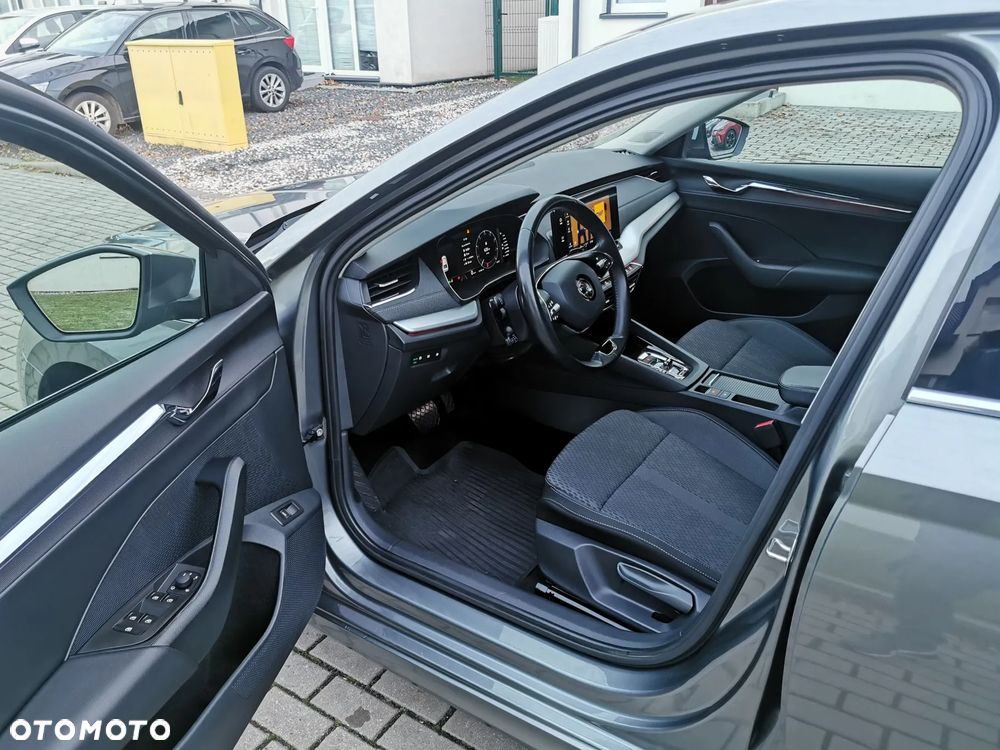 Skoda Octavia 1.5 TSI e-Tec Style DSG - 9