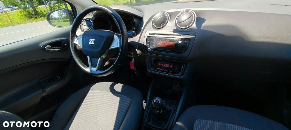 Seat Ibiza 1.4 16V Passion - 9